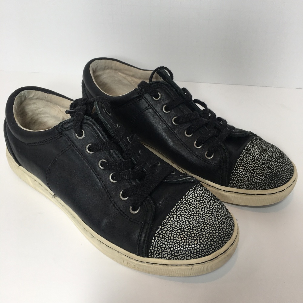 Ugg Taya Leather Sneaker Black Size 8
